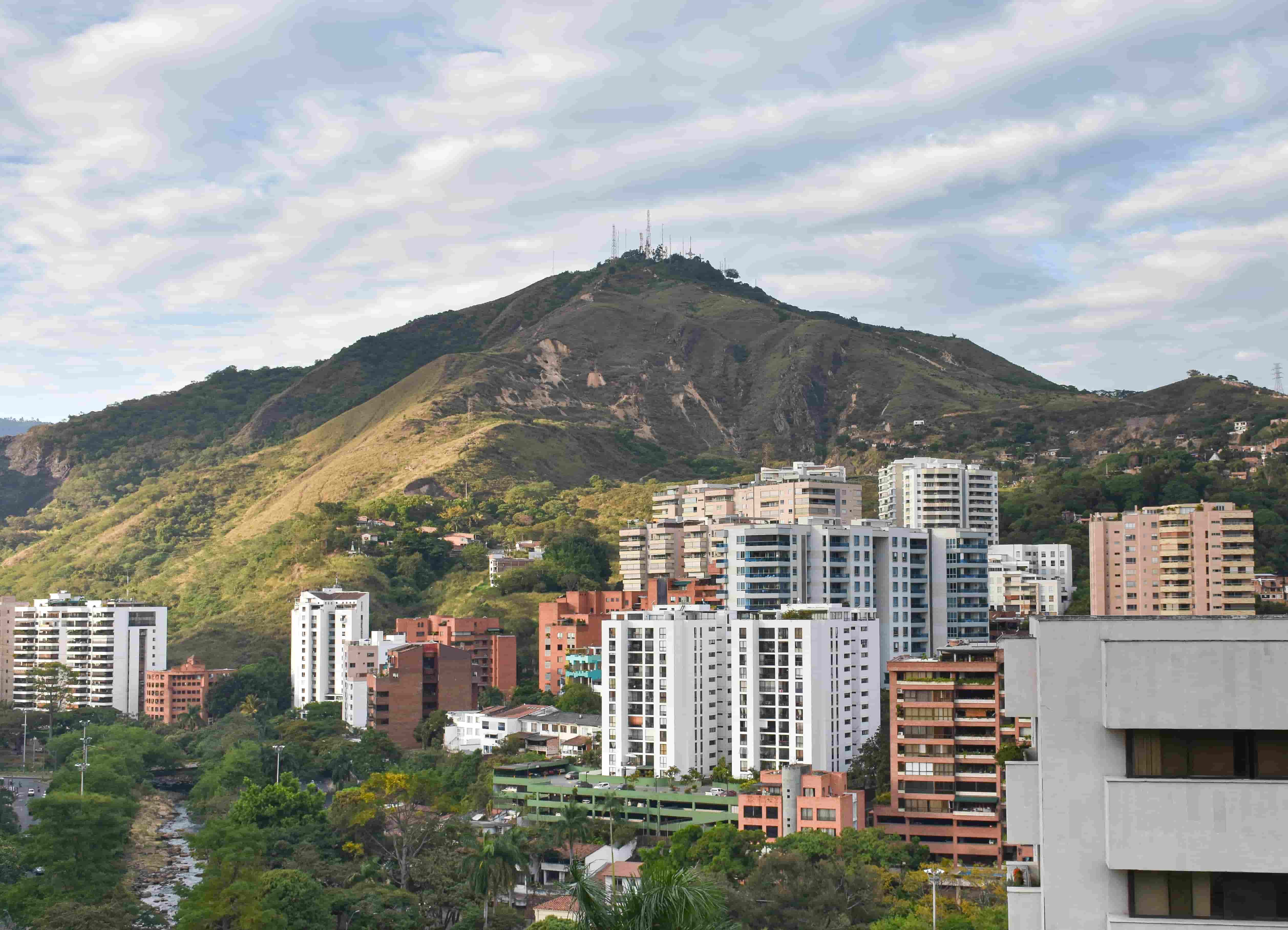 Transporte ejecutivo en Chipichape y Ciudad Jardín, Cali